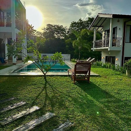 Finch Tangalle Kültér fotó