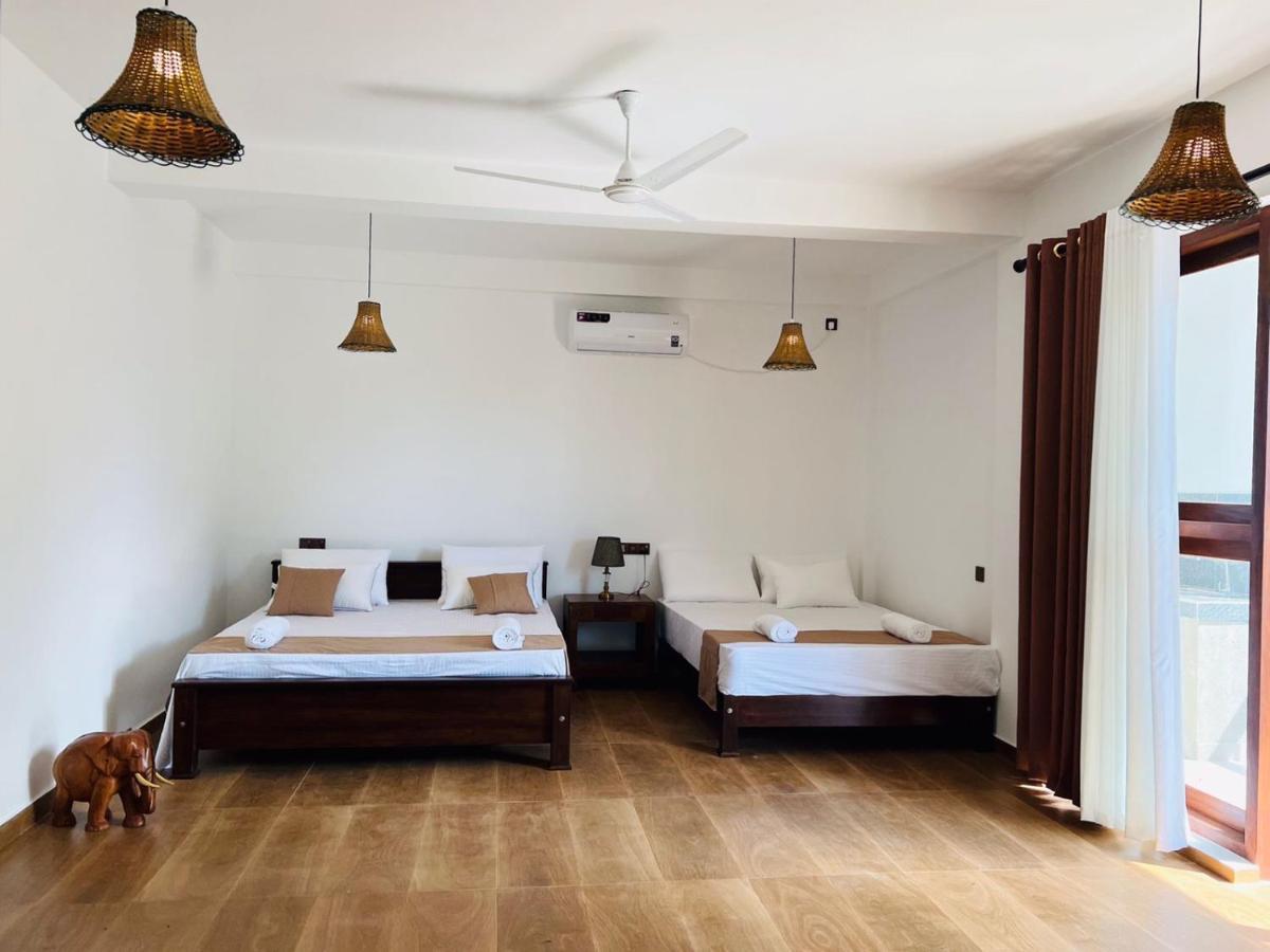 Finch Tangalle Kültér fotó