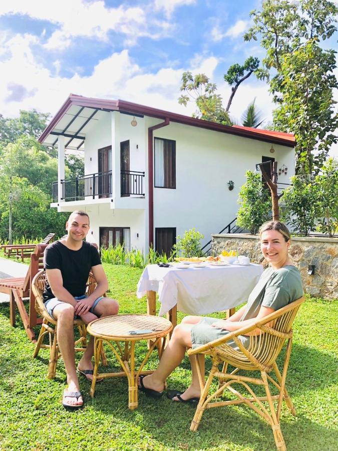 Finch Tangalle Kültér fotó